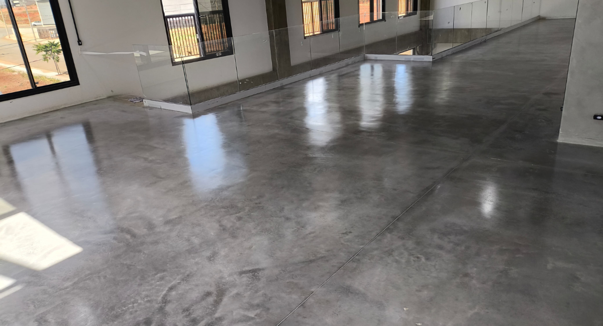 Enceramento de Concreto 333